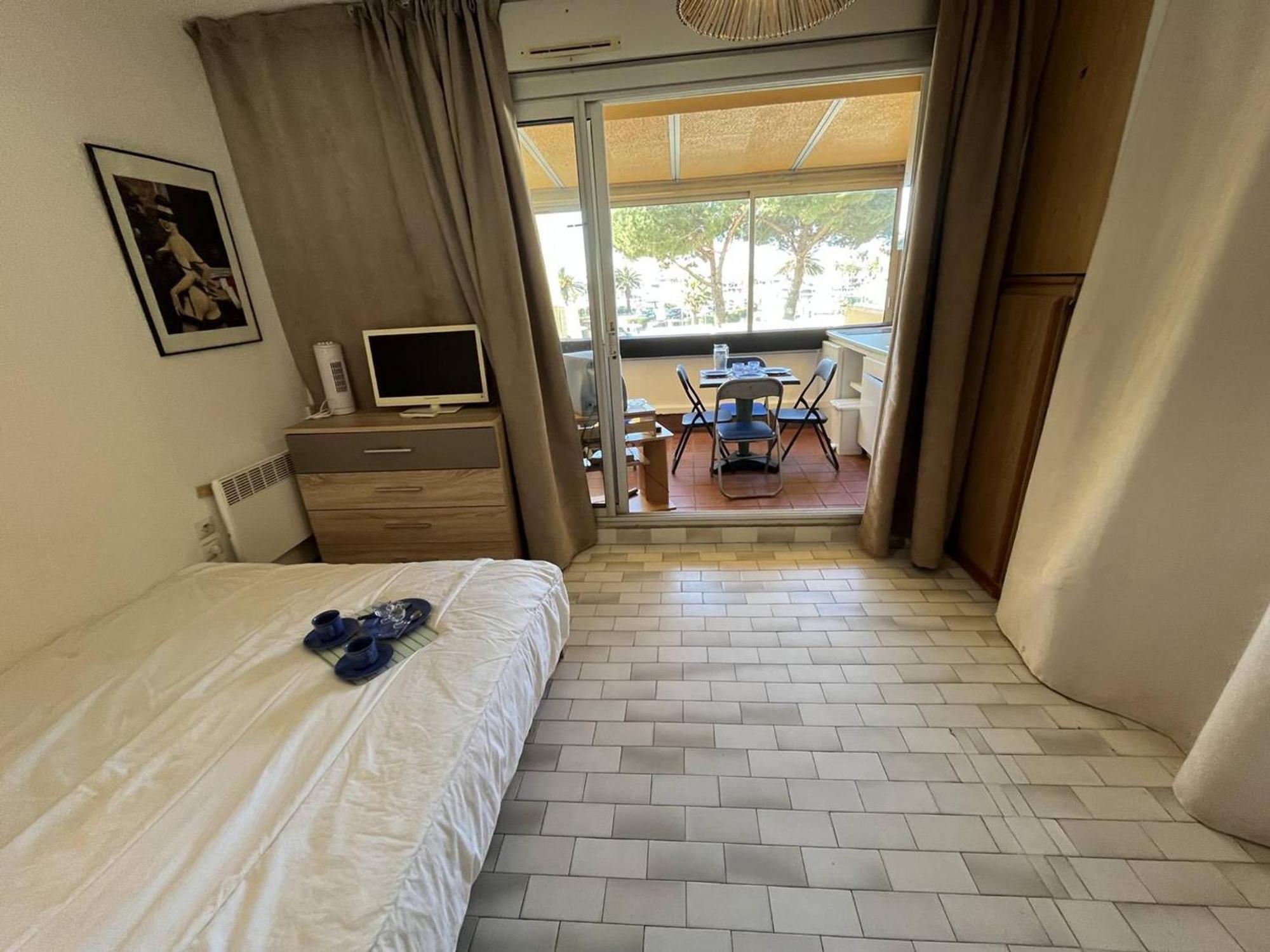 Appartamento Studio Cap d'Agde naturisme, 1 pièce, 2 personnes - FR-1-249A-15 Esterno foto